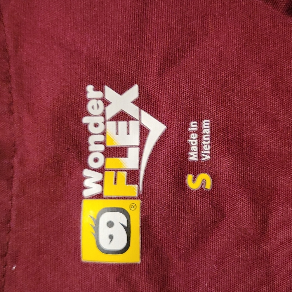 Wonder flex scrub top - Picture 5 of 6